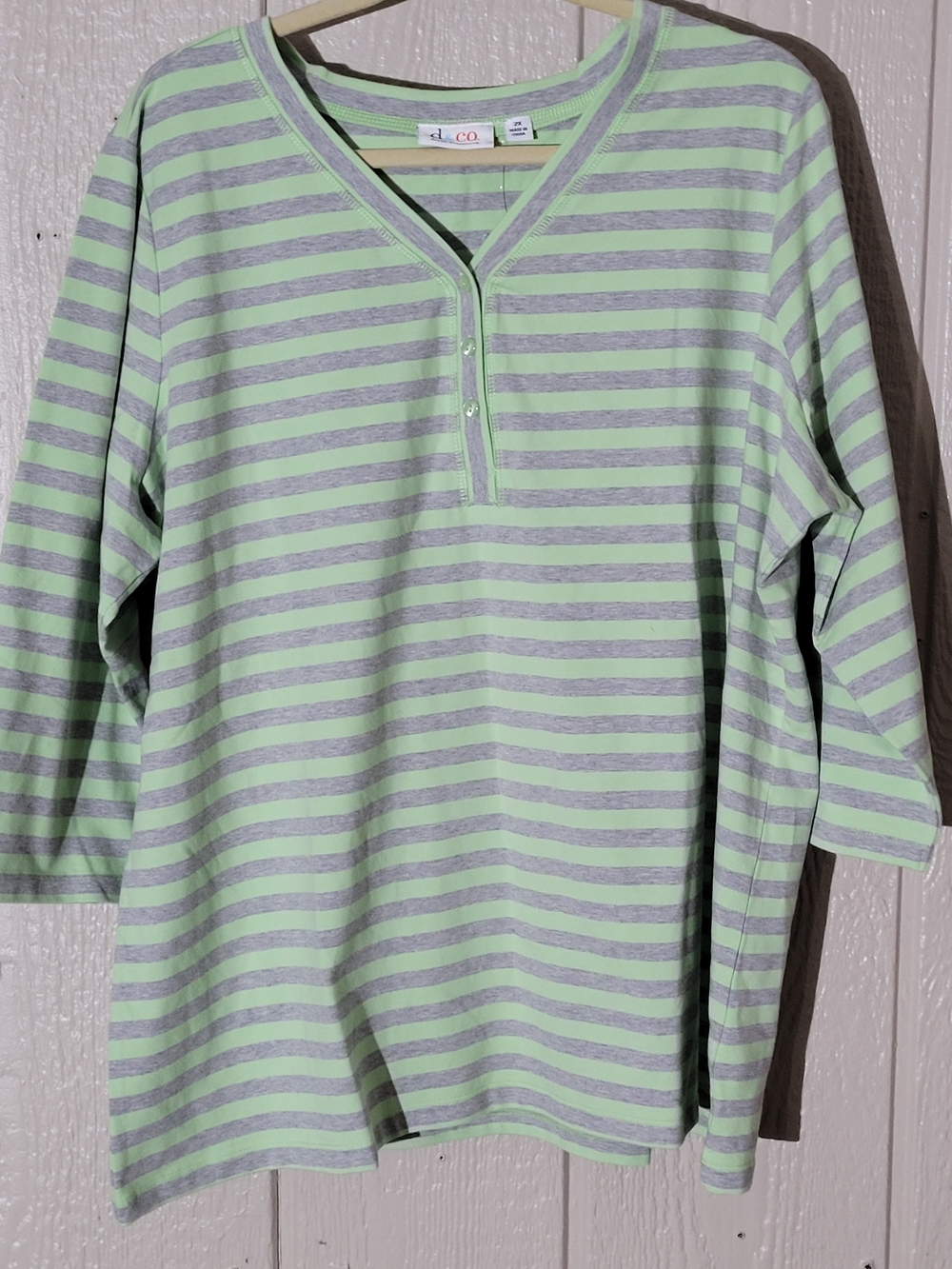 d. & co. Women's Striped Henley Tee in Light Green and Gray